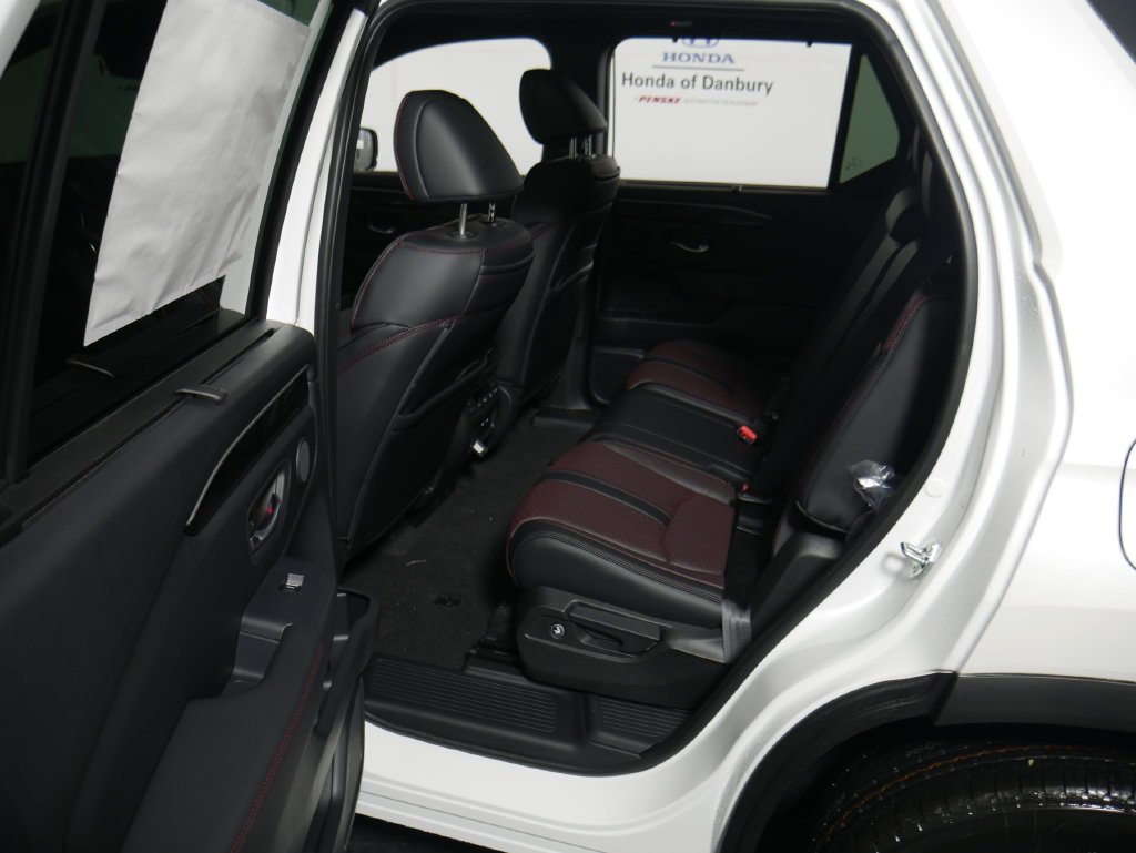 New 2026 Platinum White Pearl Honda Black Edition image 16