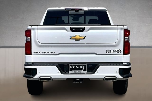 Used 2024 Beige Chevrolet High Country image 4