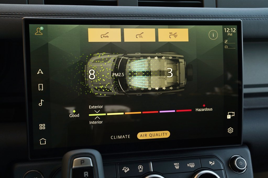 New 2026 Fuji White Land Rover X-Dynamic SE image 22