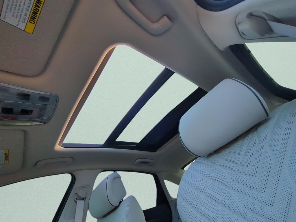 New 2026 Blue Genesis 2.5T SPORT PRESTIGE image 16