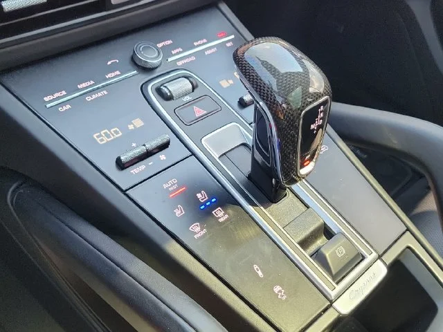 2023 Porsche Cayenne Coupe GTS - Photo 38