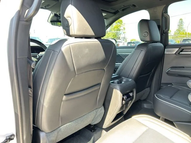 Used 2024 White GMC Denali image 21