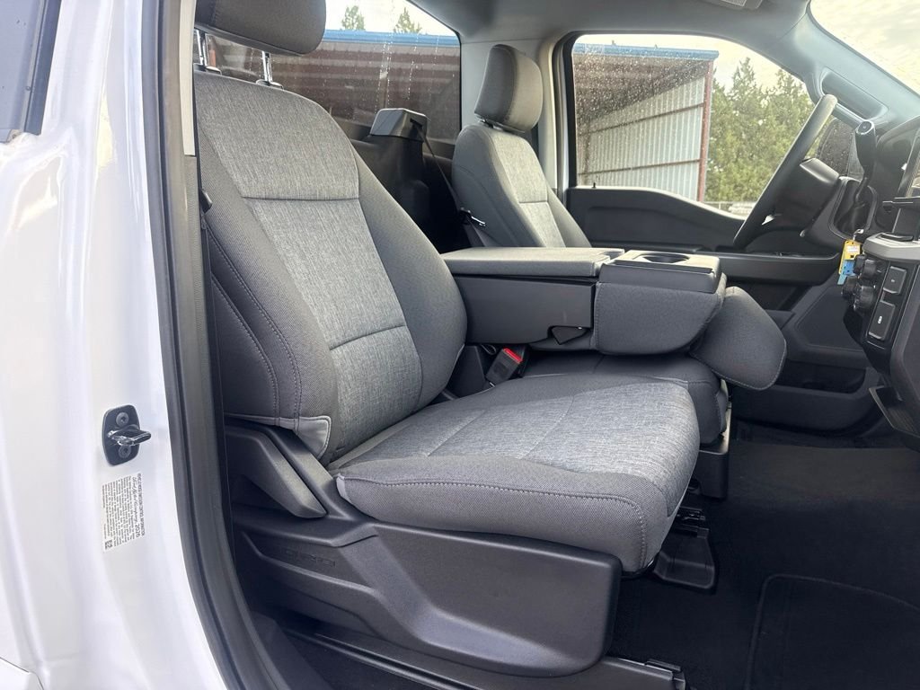 New 2026 Oxford White Ford XL image 34
