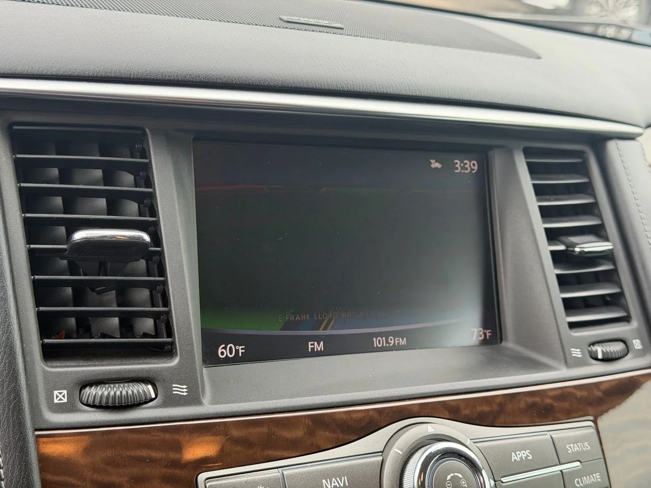Used 2018 Brilliant Silver Nissan SL image 25