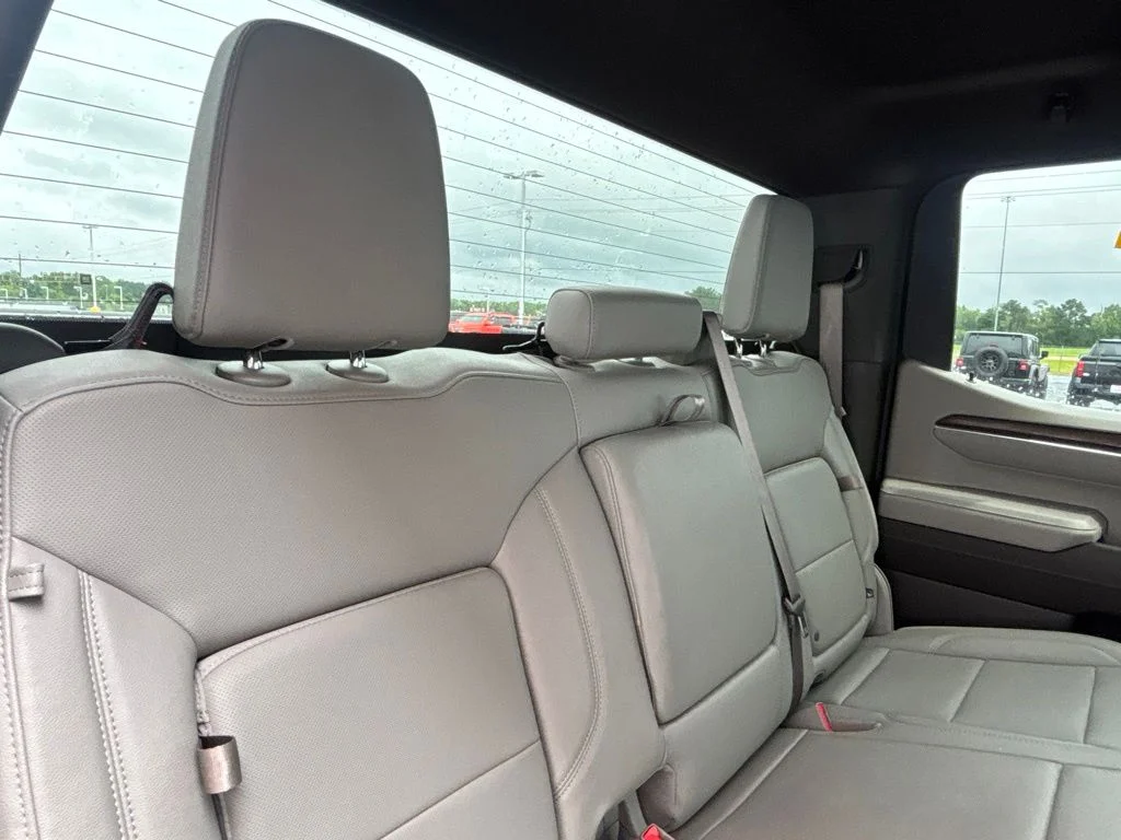 Used 2025 Black GMC SLT image 30