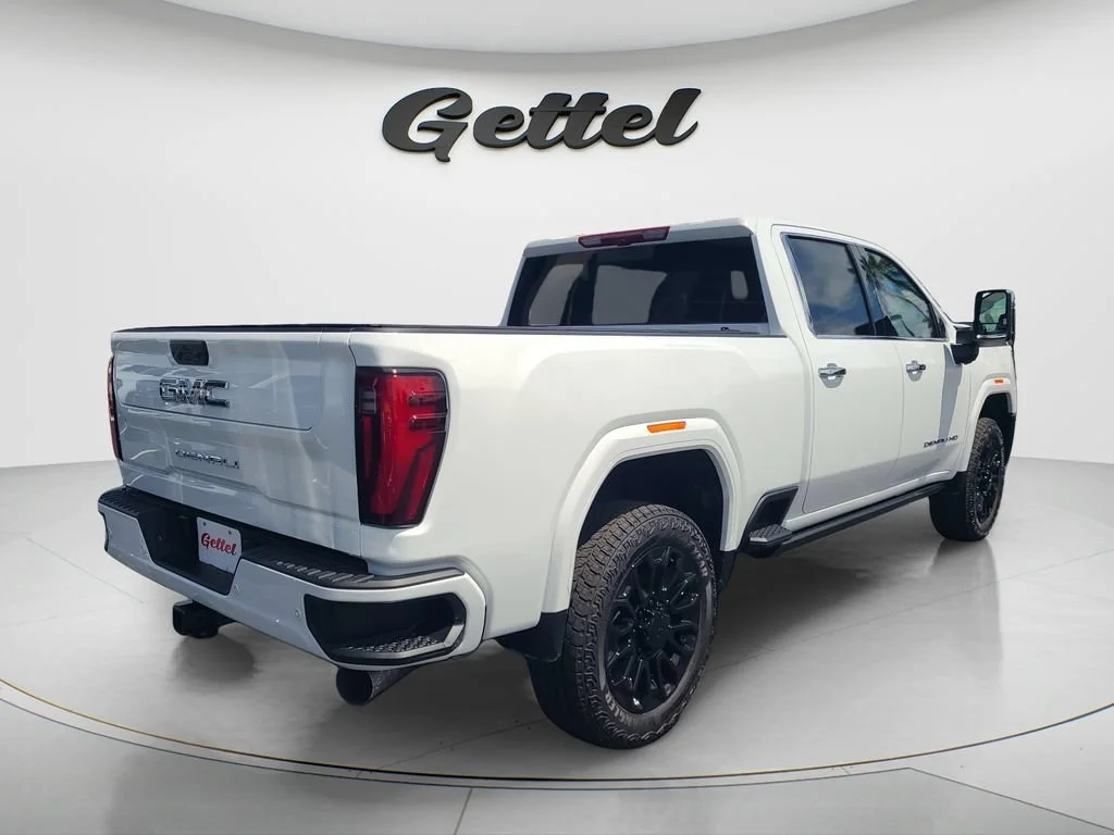 New 2026 Summit White GMC Denali Ultimate image 5