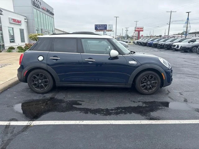 Used 2015 Blue MINI Base image 3