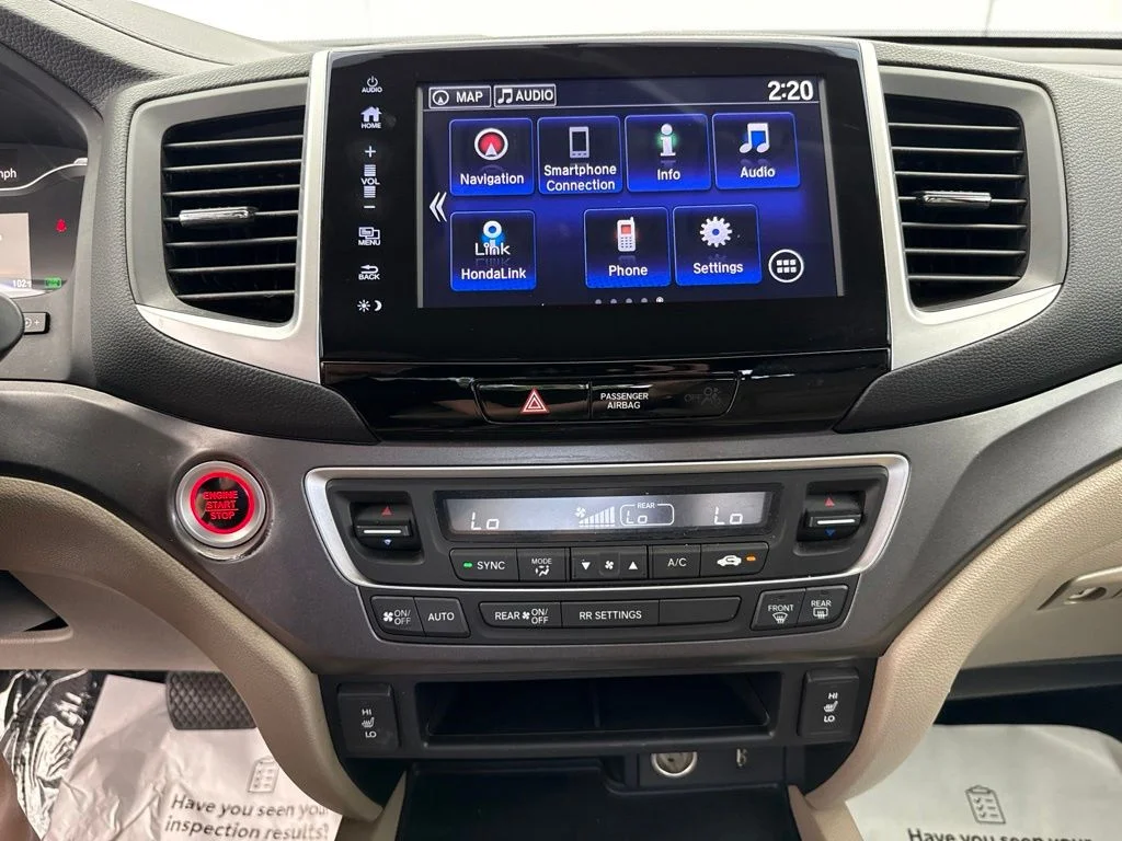 Used 2017  Honda RTL-T image 19