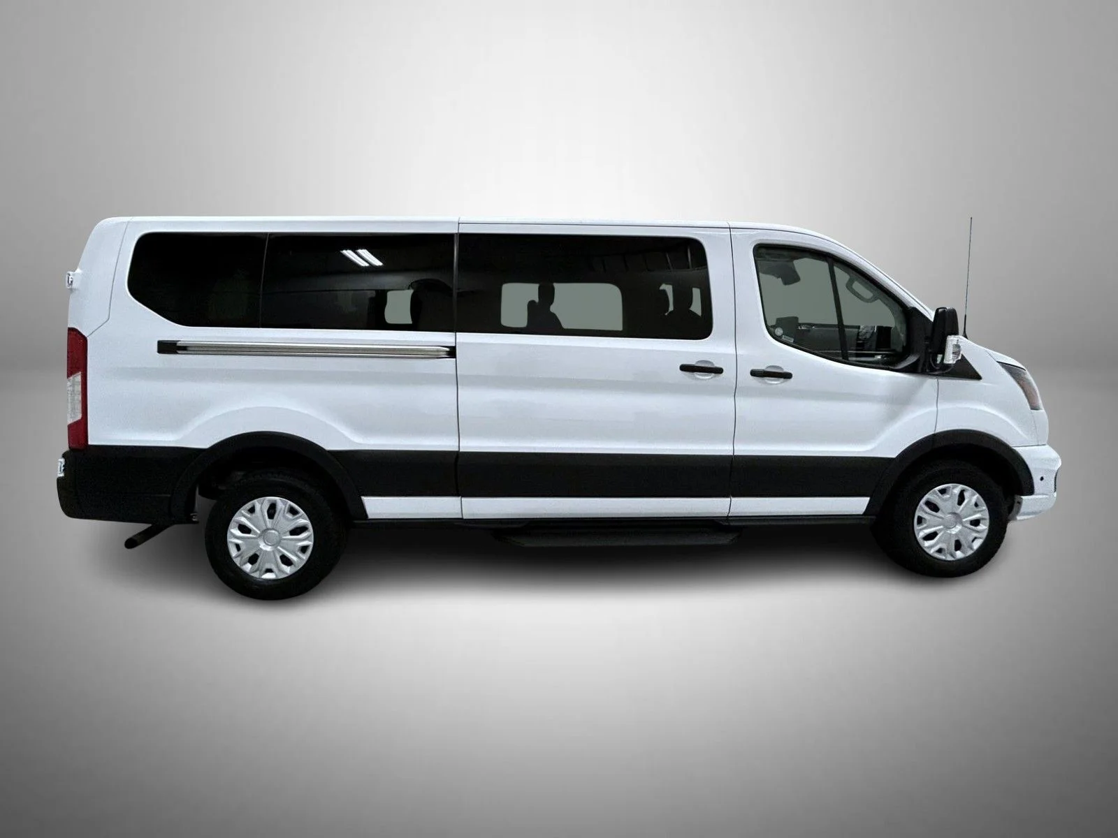 Used 2025 White Ford XLT image 4