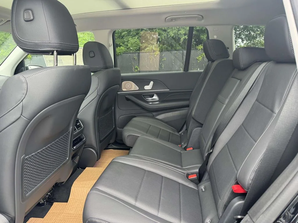 New 2026 Black Mercedes-Benz GLS 450 image 31