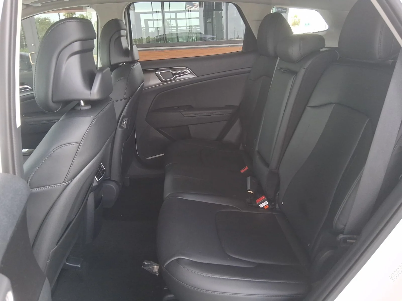 New 2026 White Kia EX image 25