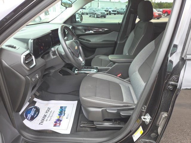 Used 2024 Mosaic Black Metallic Chevrolet LT image 16