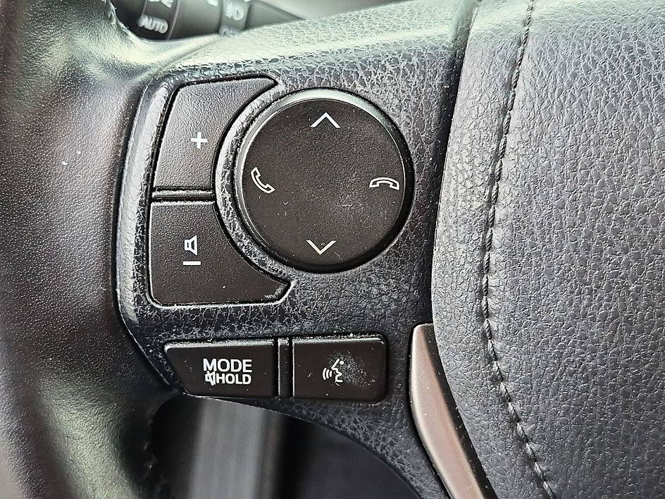 Used 2016 Magnetic Gray Metallic Toyota Limited image 16