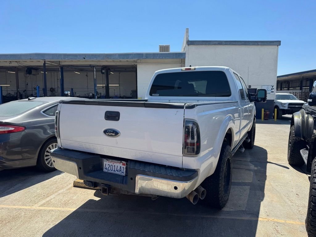 Used 2011 Oxford White Ford Lariat image 3