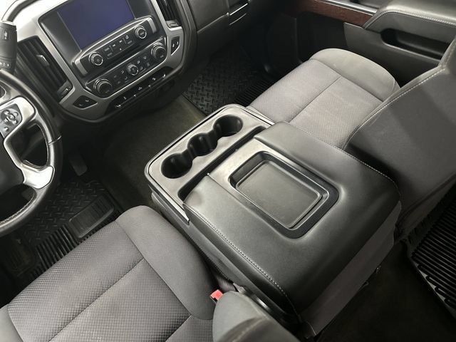 Used 2018 RED QUARTZ TINTCOAT GMC SLE image 24