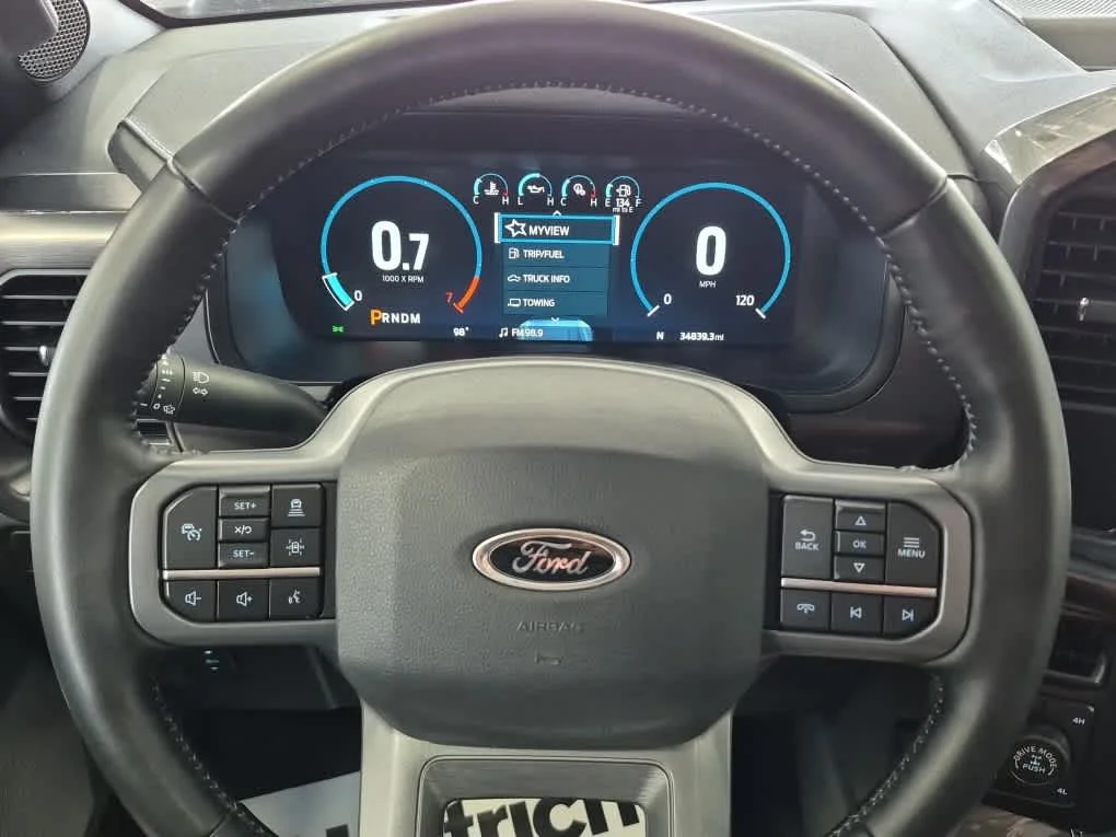 Certified Used 2023 Oxford White Ford LARIAT image 18