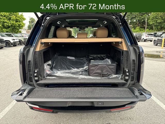 New 2026 Petrolix Blue LAND ROVER SE image 20