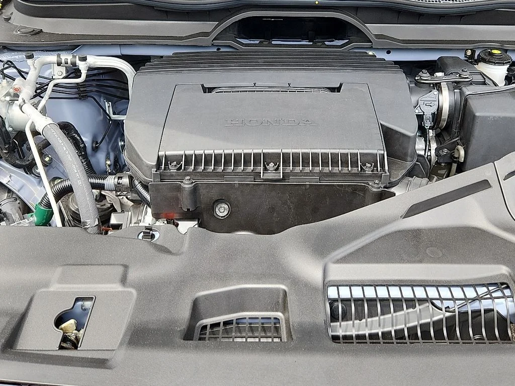 New 2026 Sonic Gray Pearl Honda EX-L image 10