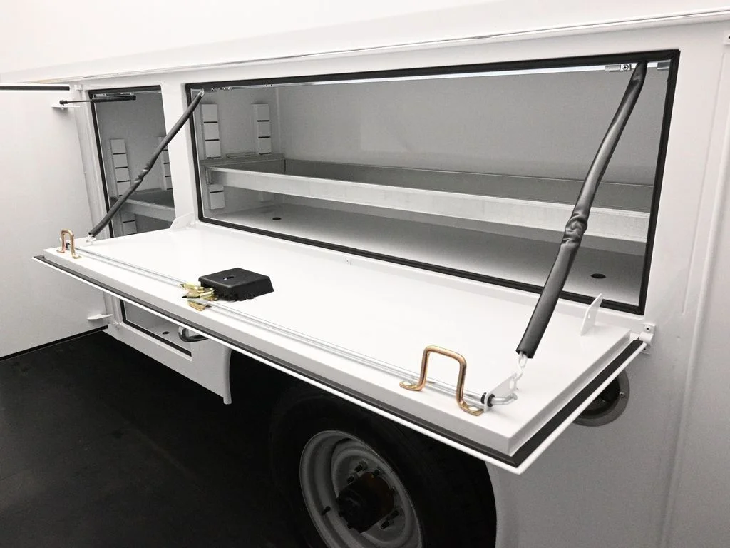 New 2026 White Ford Base image 48