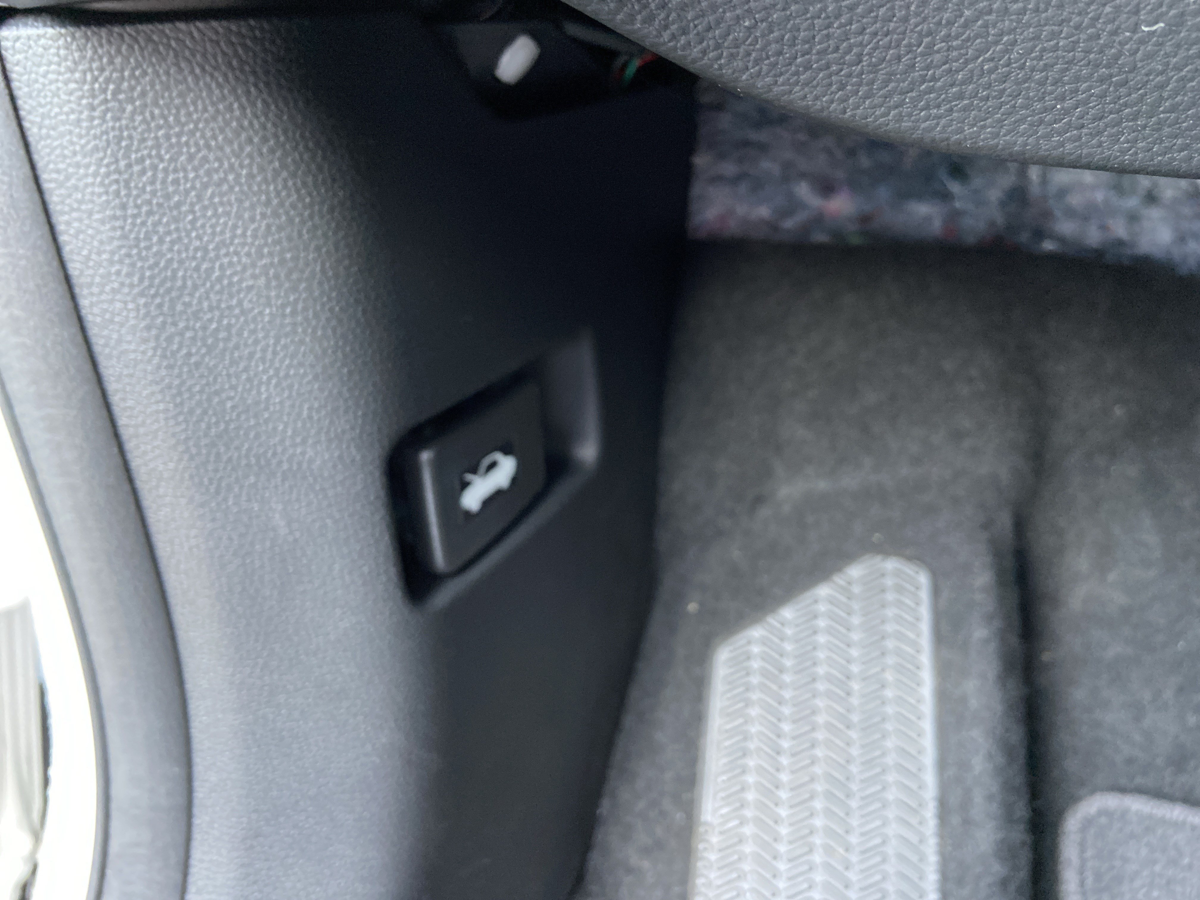 Used 2026 Platinum White Pearl Honda Sport Touring image 47