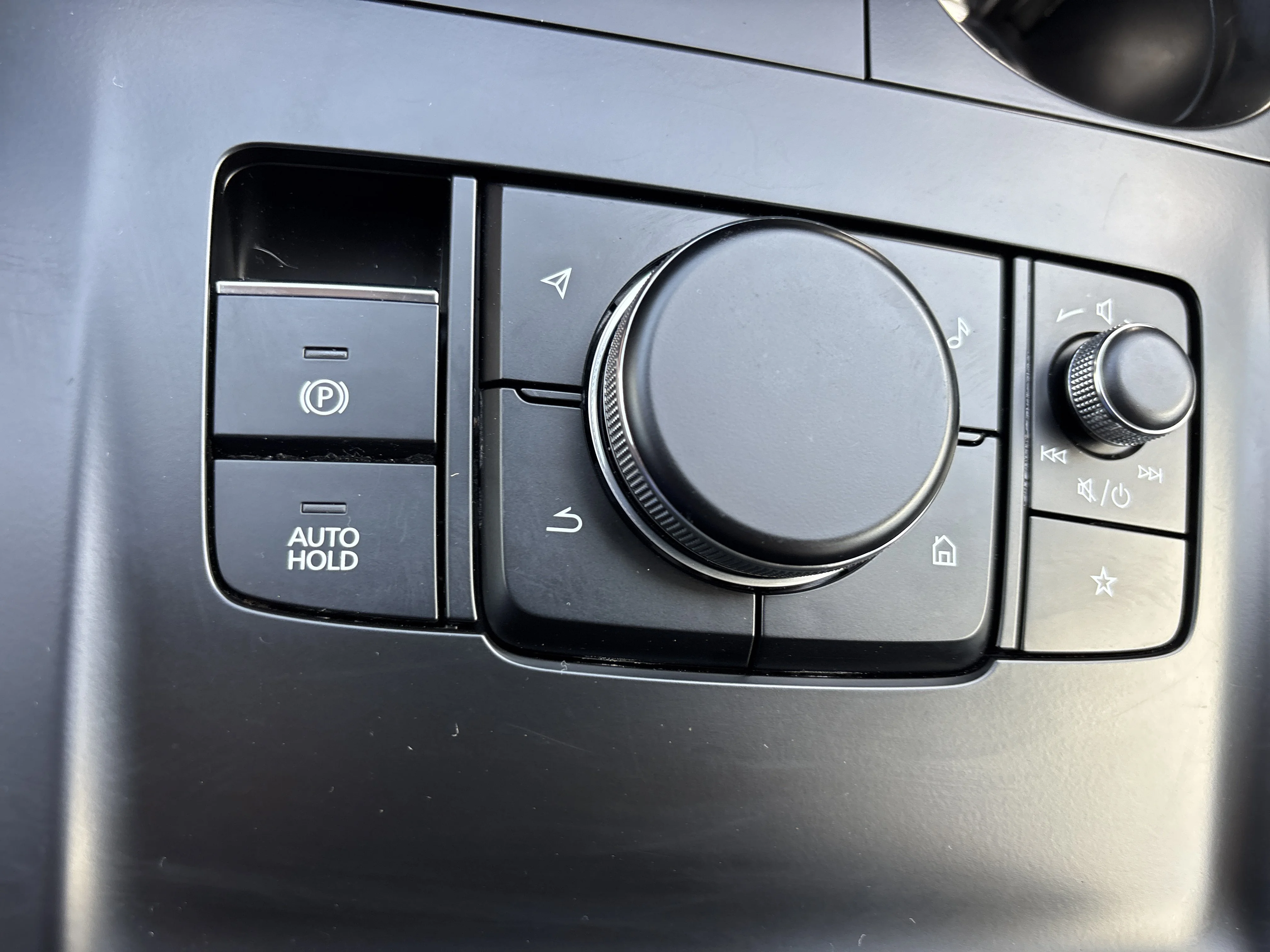 Used 2026 Rhodium White Premium Mazda 3.3 Turbo Select AWD image 39