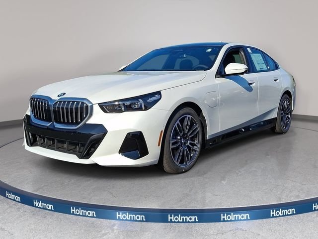 2027 BMW 5 Series 550e xDrive