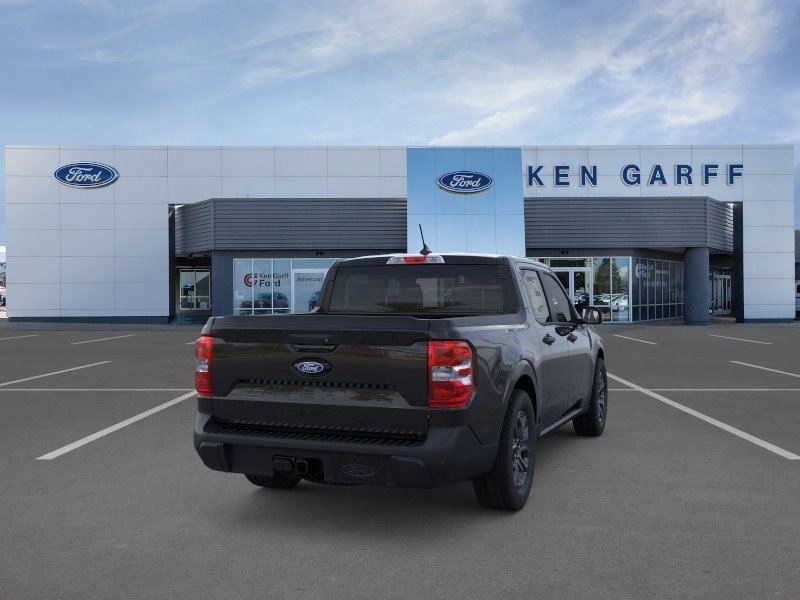 New 2026 Shadow Black Ford XLT image 9