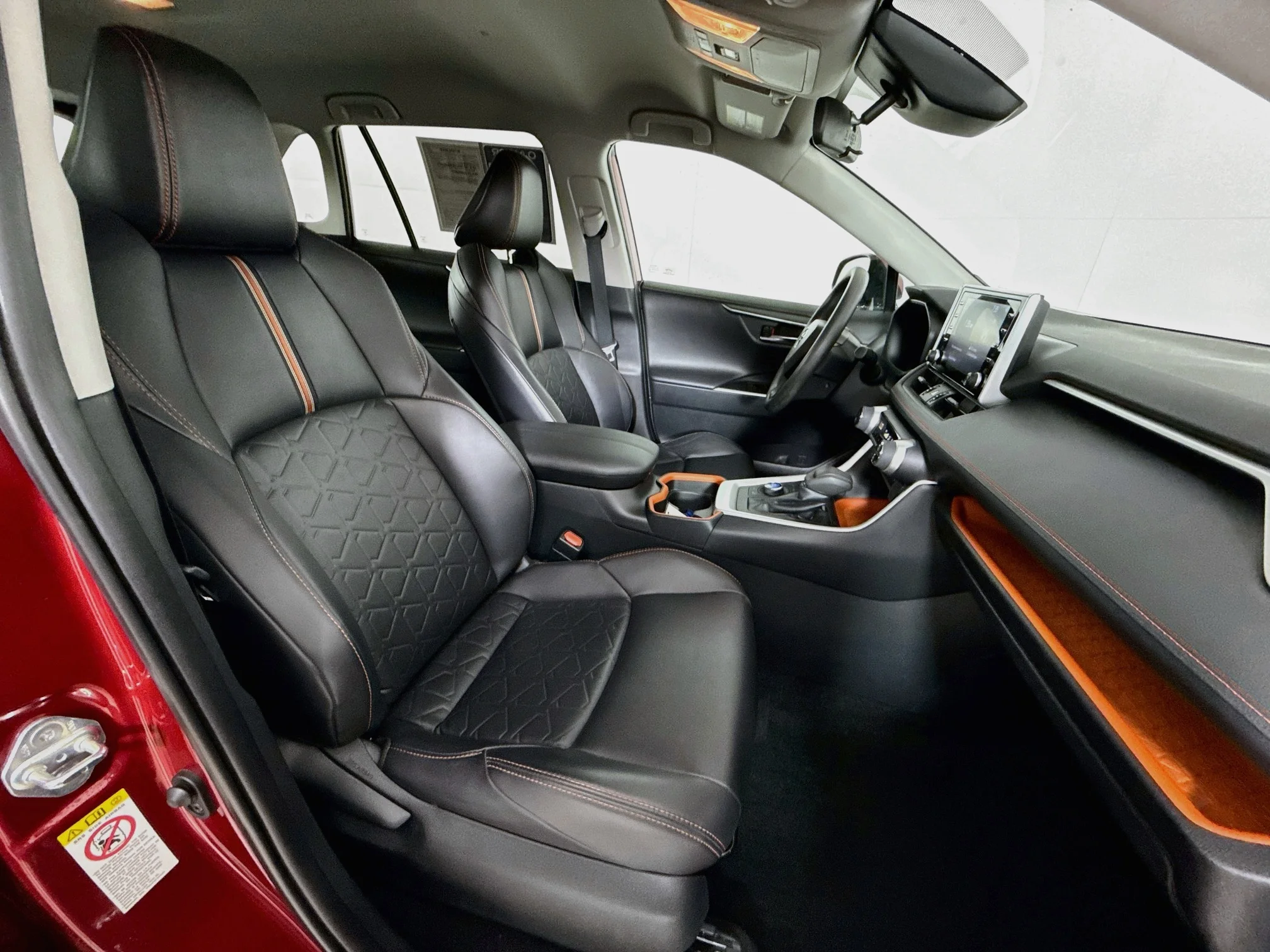 Used 2019 Ruby Flare Pearl Toyota Adventure image 26