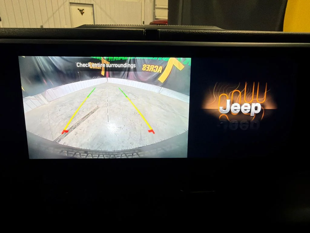 Used 2026 Granite Crystal Metallic Clearcoat Jeep Willys image 29