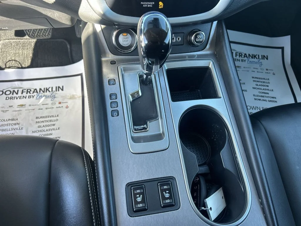 Used 2023 Black Nissan SV image 27