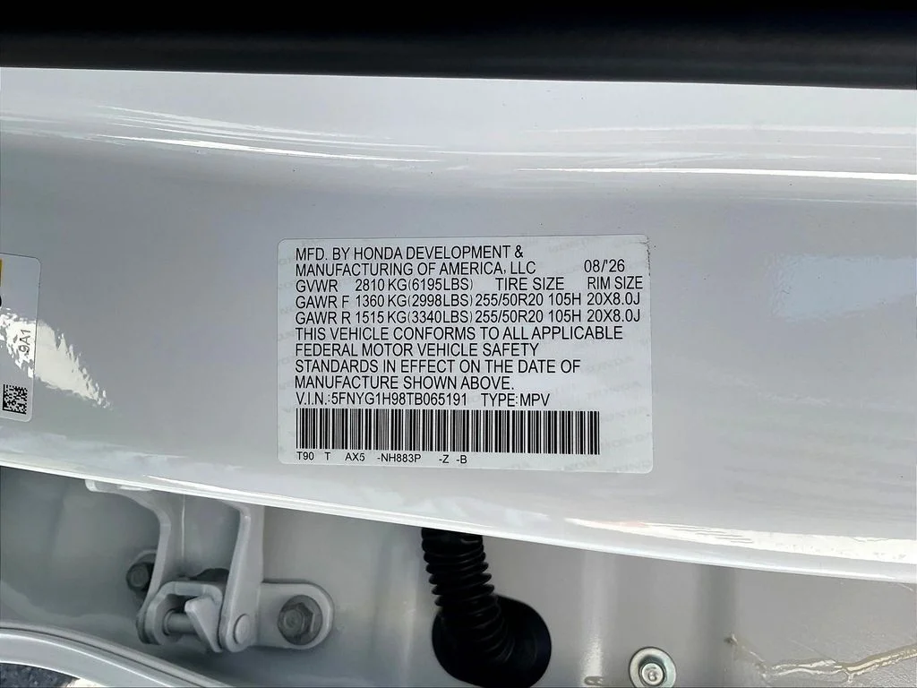 New 2026 Platinum White Pearl Honda AWD Black Edition image 35