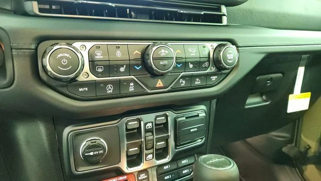 New 2026 41 Jeep Rubicon X image 24