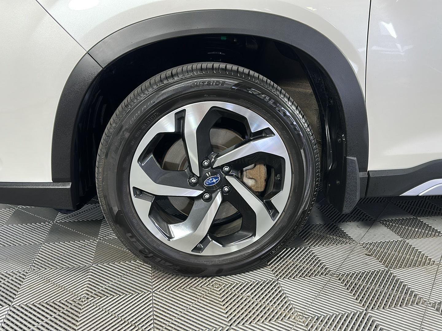 Used 2023 Crystal White Pearl Subaru Touring image 8