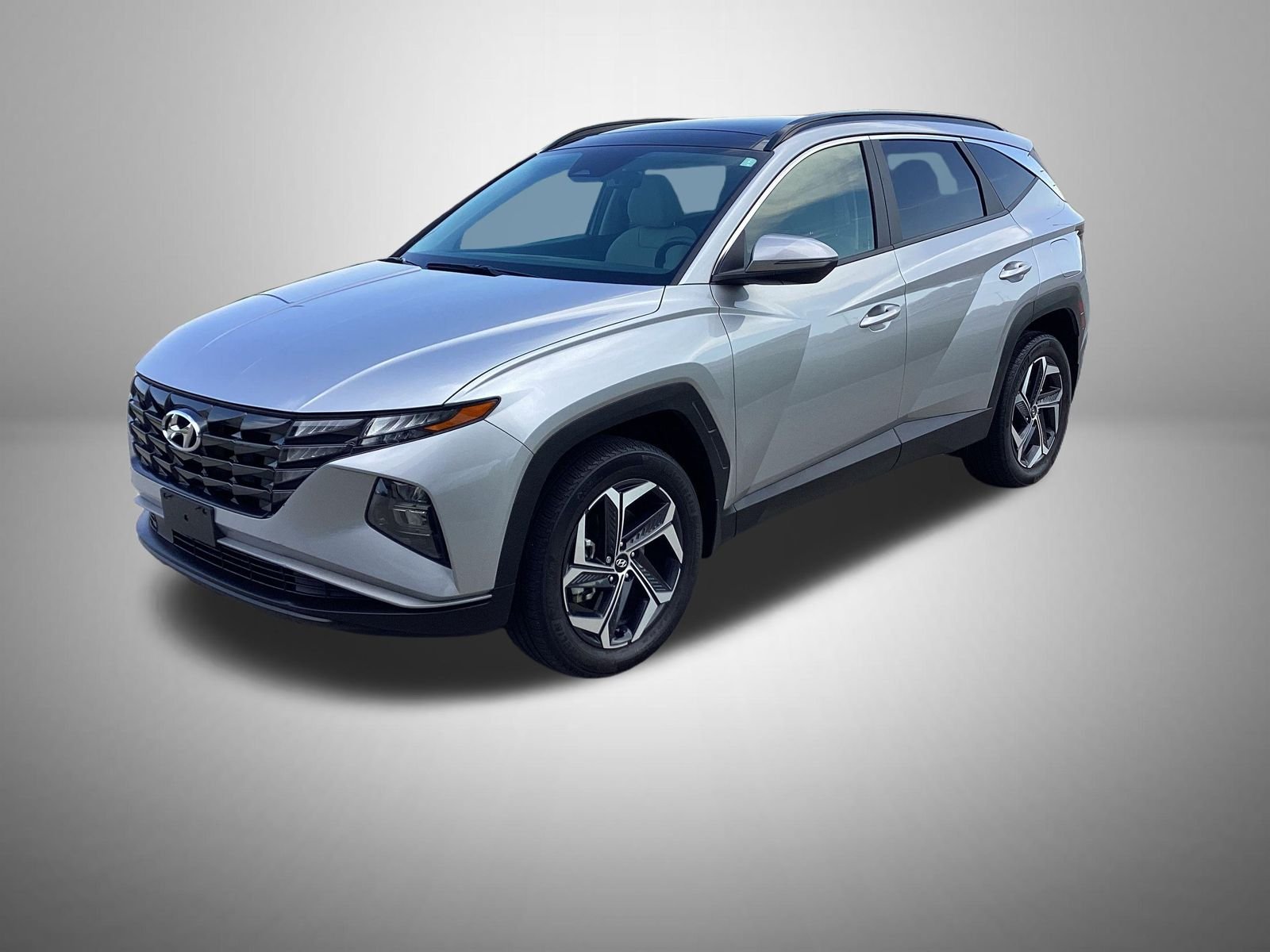 Certified Used 2024 Silver Hyundai SEL Convenience image 1