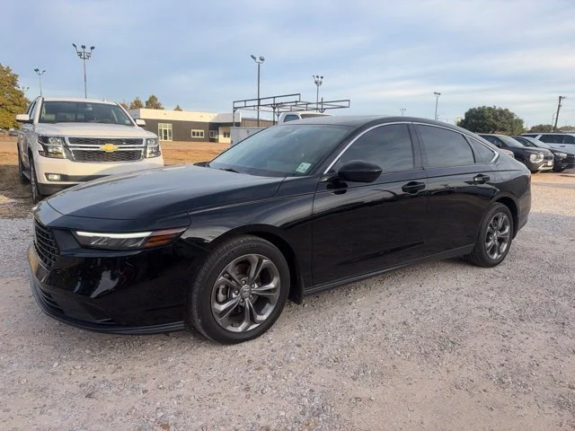 Used 2024 Black Honda EX image 5