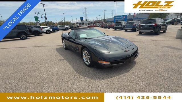 Used 2001 Chevrolet Corvette Base with VIN 1G1YY32G915103423 for sale in Hales Corners, WI
