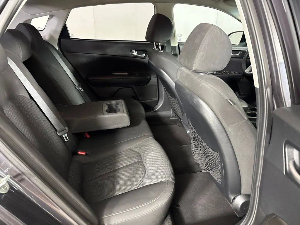 Certified Used 2019 Platinum Graphite Kia LX image 19