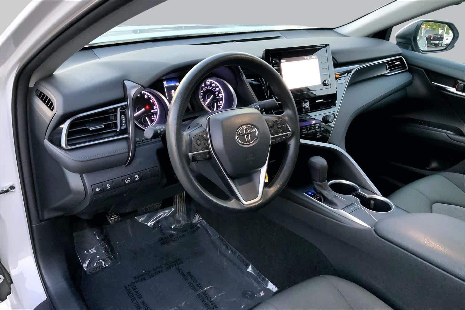 Used 2022 Ice Edge Toyota LE image 15