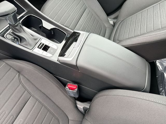New 2026 White Hyundai SE AWD image 49