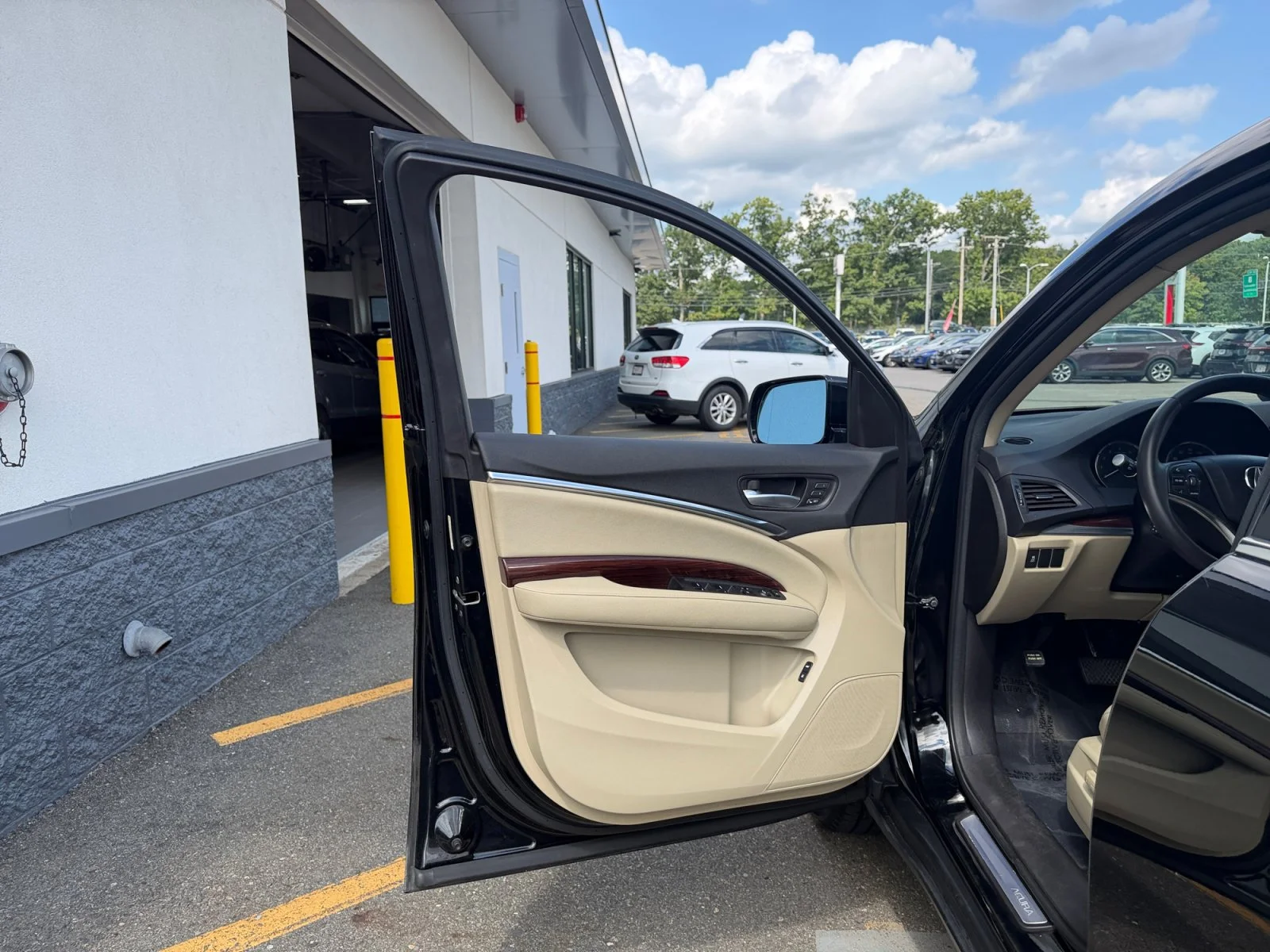 Used 2014 Crystal Black Pearl Acura 3.5L image 26