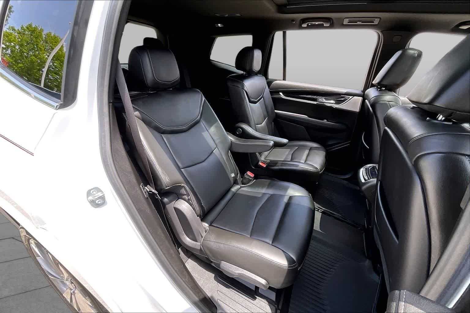 Used 2024 Crystal White Tricoat Cadillac FWD Premium Luxury image 21