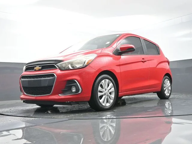 Used 2017 Red Chevrolet 1LT image 31