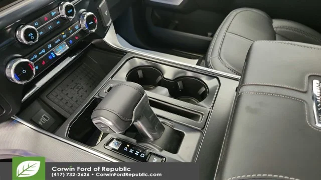 New 2026 Star White Metallic Tri-Coat Ford Platinum® image 45