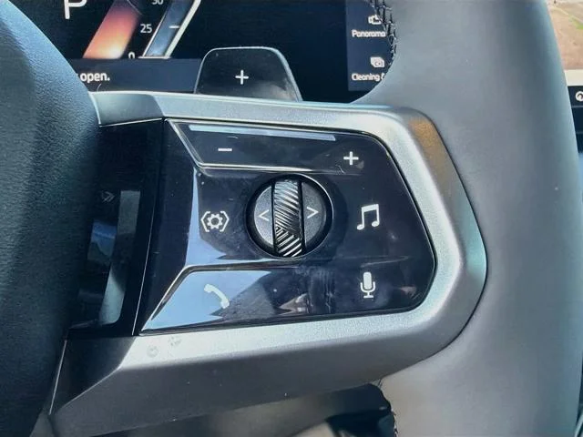 New 2026 Alpine White BMW 30 xDrive image 38