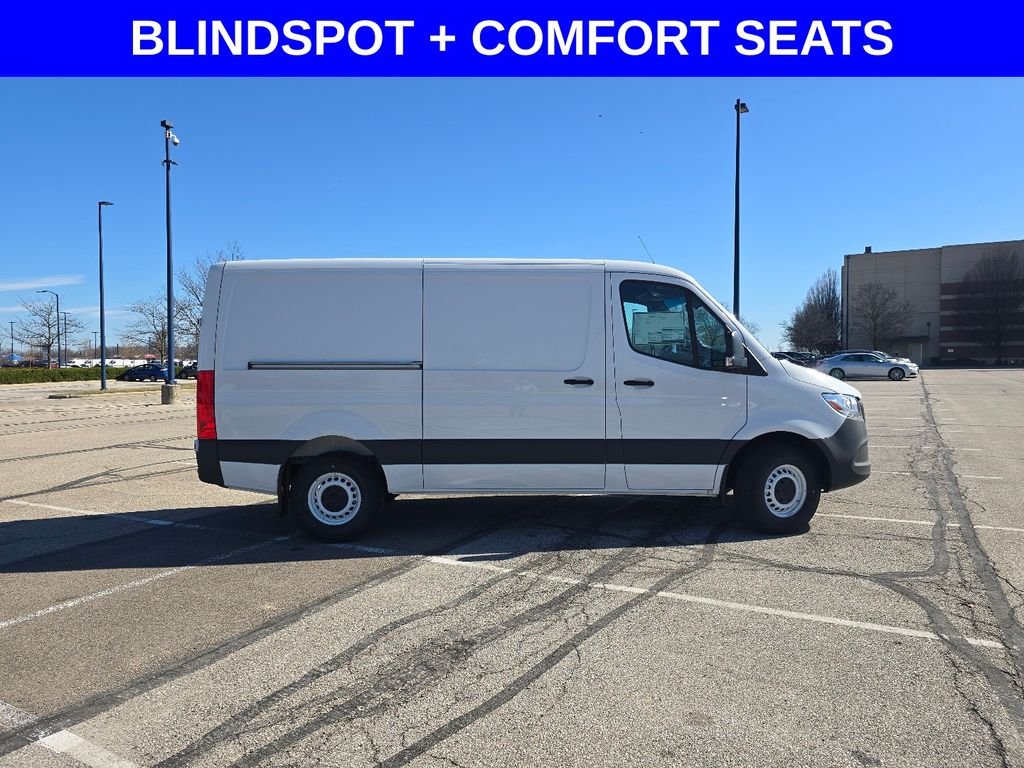 New 2026 Arctic White Mercedes-Benz Cargo 144 WB image 11