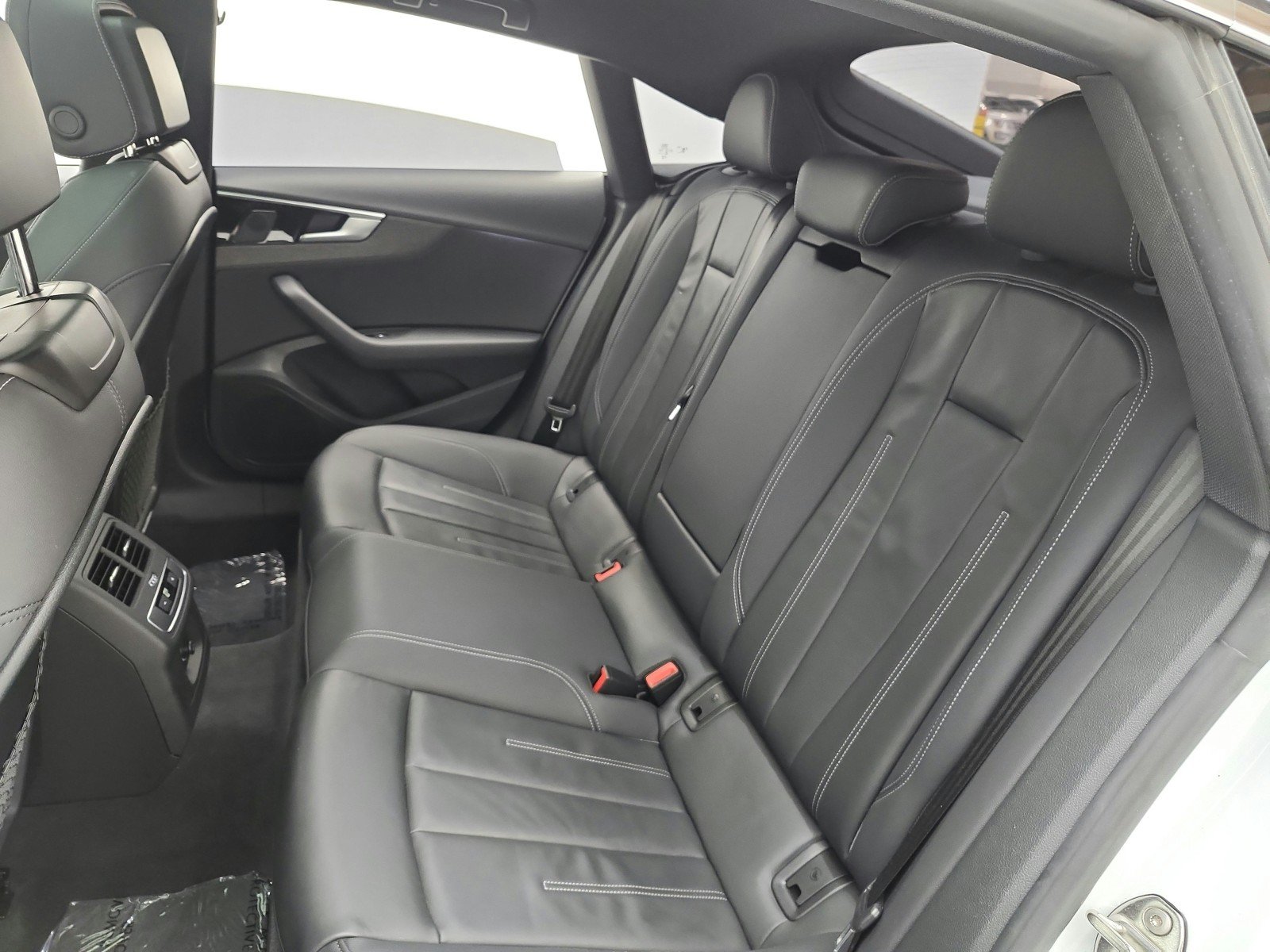 Used 2023 Glacier White Metallic Audi S line Premium image 13