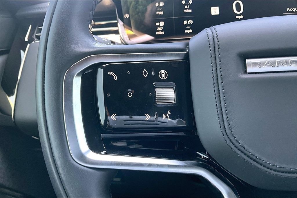 Used 2025 Fuji White Land Rover S image 19