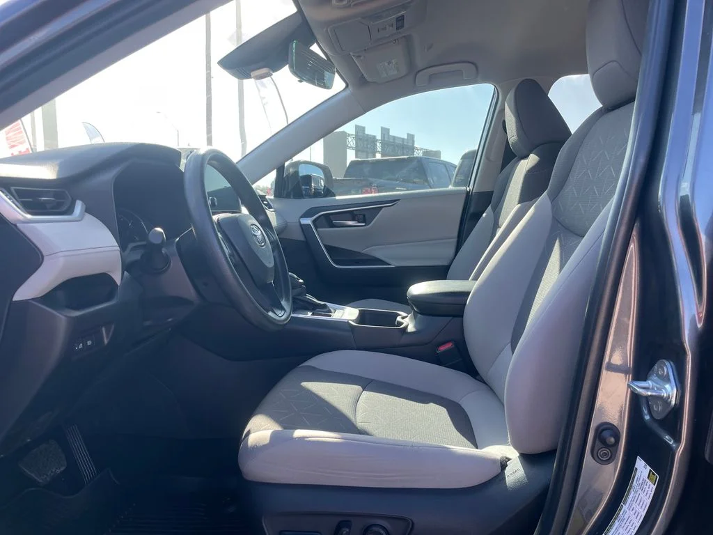 Used 2025 Gray Toyota XLE image 23