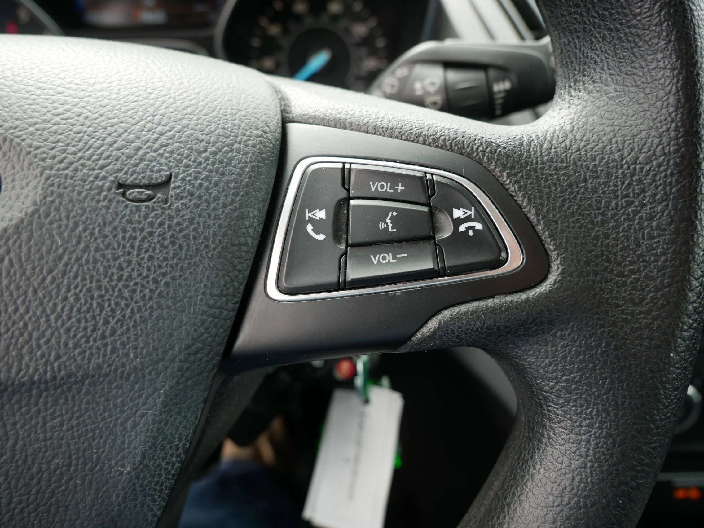 Used 2019 Magnetic Ford S image 29