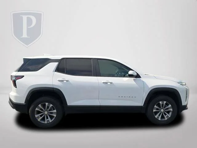New 2027 Summit White Chevrolet FWD LT image 4